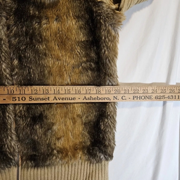Venue Ribbed Sweater With Faux Fur Front Full Zip Cardigan Size Large Y2K Tan - Picture 10 of 15